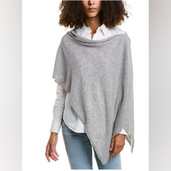 La Fiorentina Sweaters - NWT La Florintina Elegant Gray Cashmere Poncho